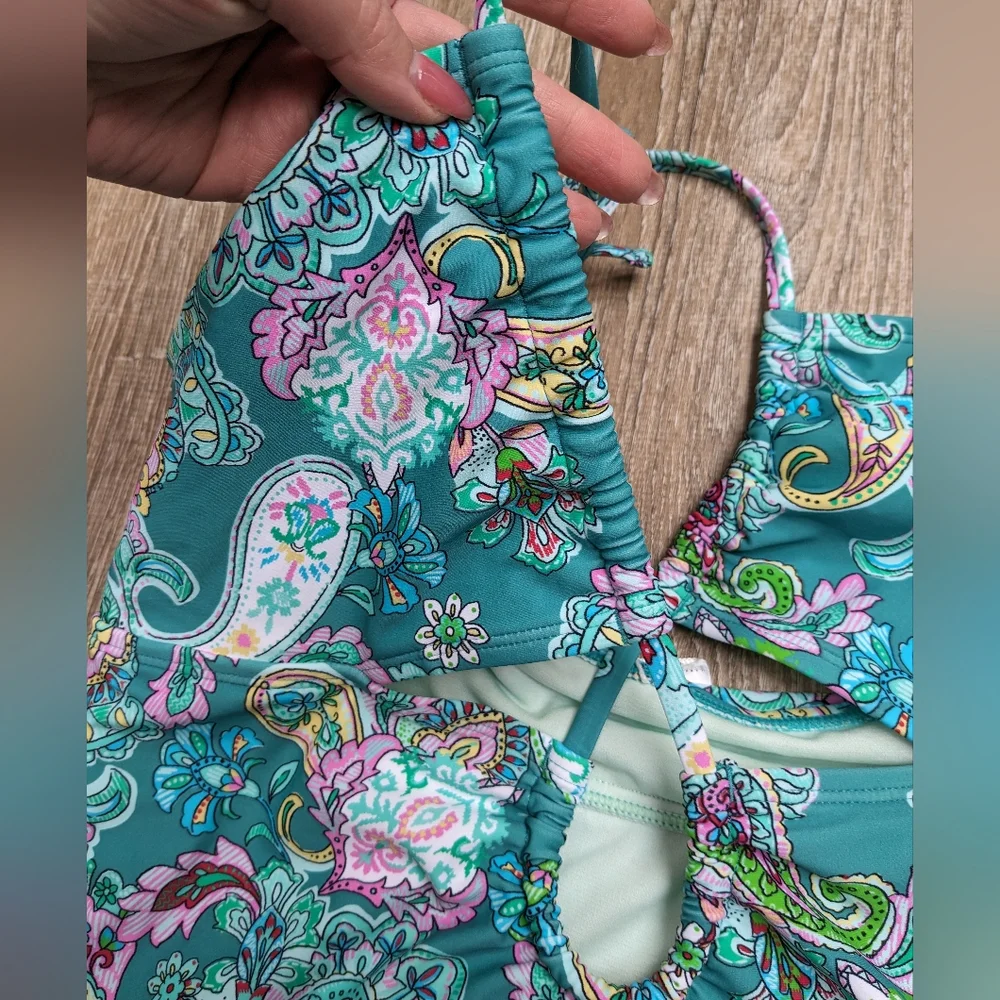 NWT Cupshe Blue Paisley Cut Out Halter Top One Piece Swimsuit Size Large